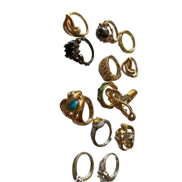Gold Rings assortment - Picture 8 of 16